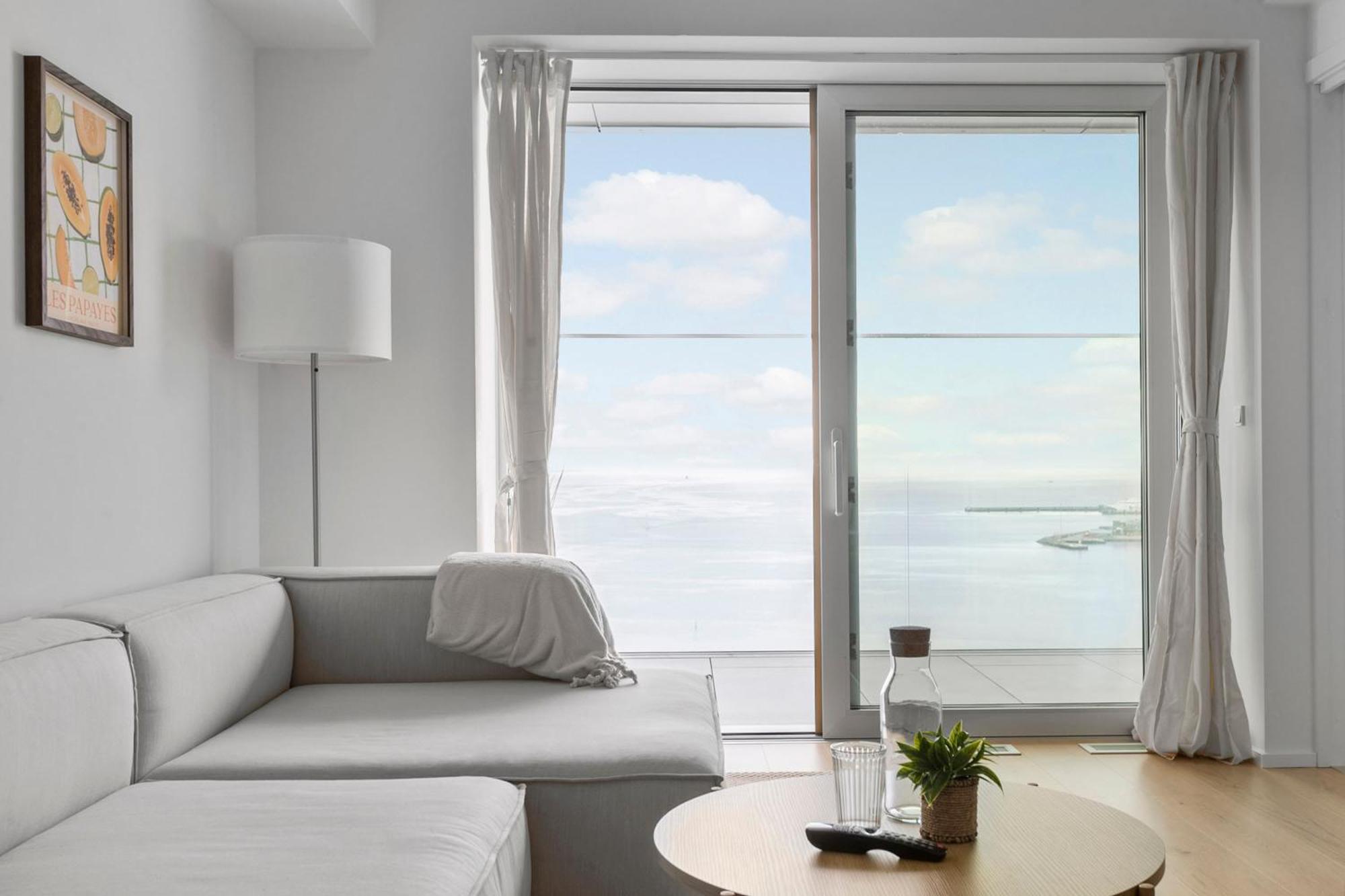 Endless Ocean Views With Private Balcony Apartamento Århus Exterior foto